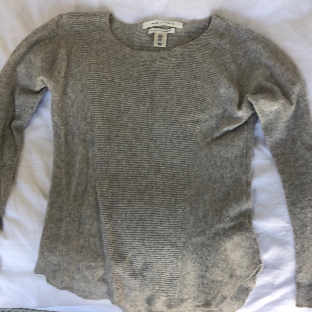 100% cashmere sweater size medium light gray